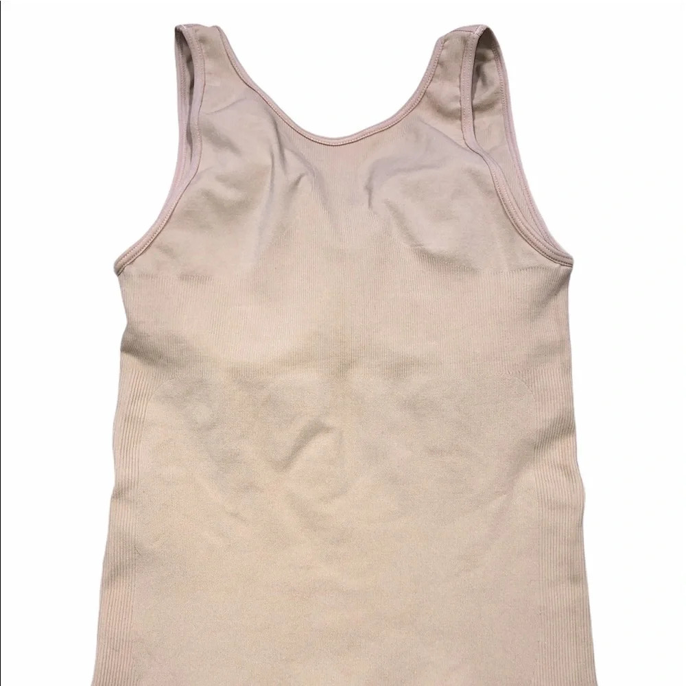 Camishaper size large tan body shaper/shapewear - Picture 6 of 10